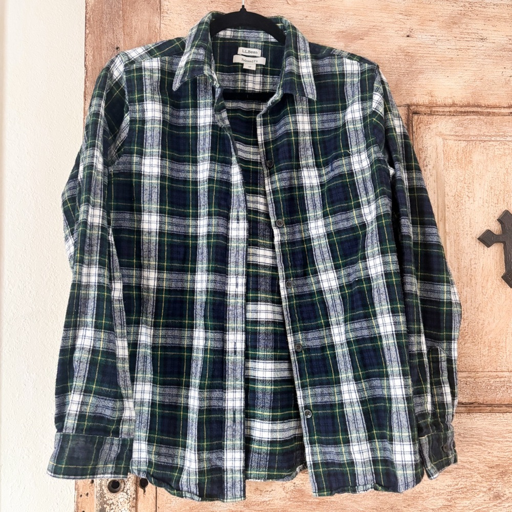 L.L. Bean Relaxed Fit Plaid Flannel 100% Cotton Size M